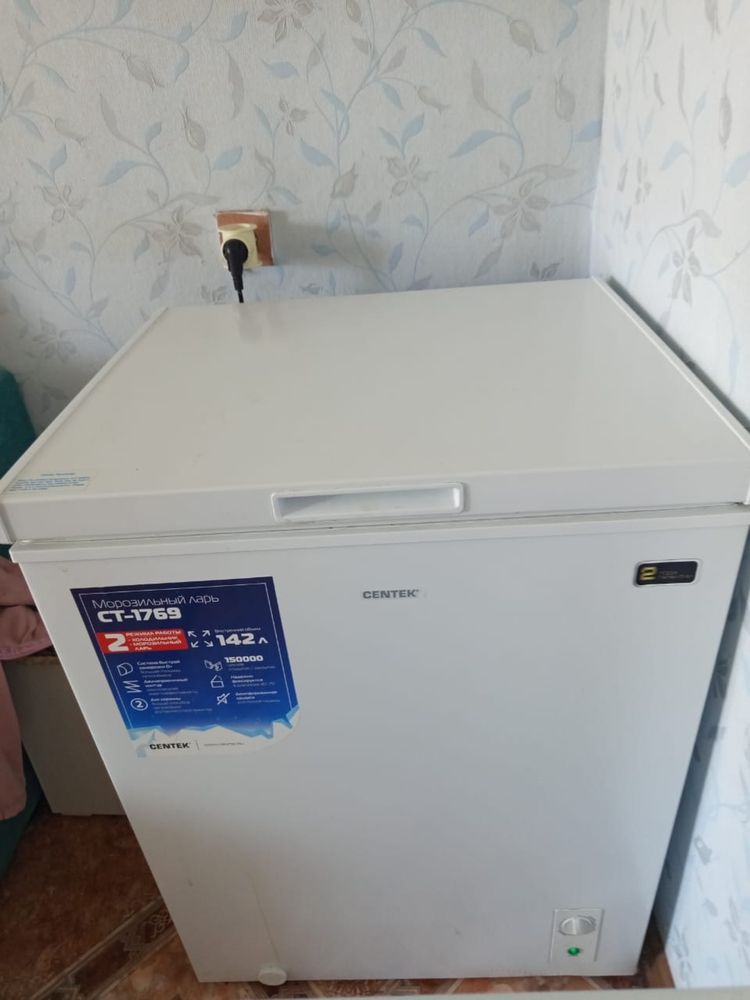 Продам морозильную камеру