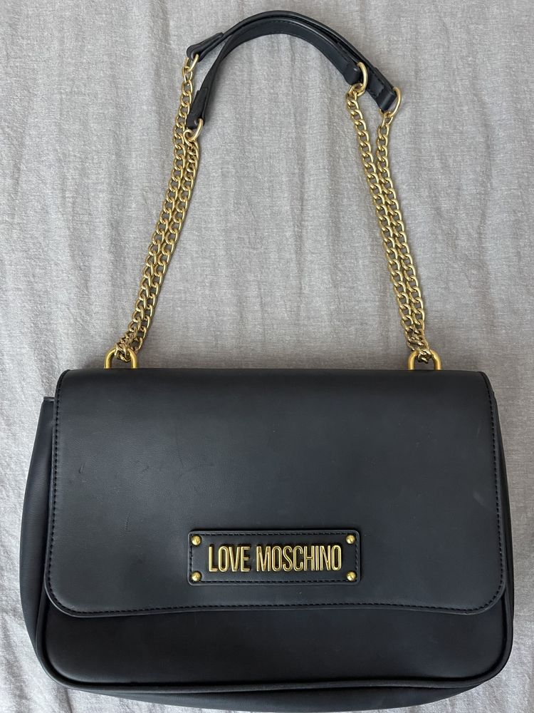 Love Moschino - Чанта с шал с еко пух