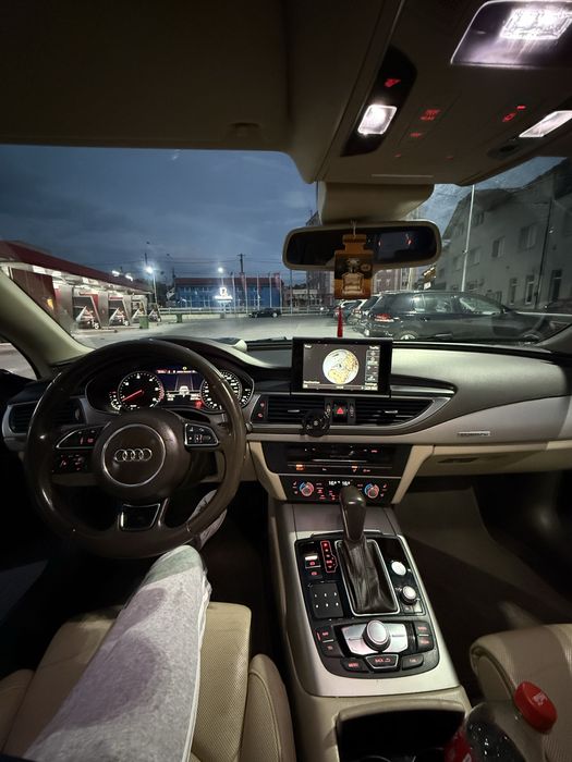 Audi A7 masina este intro stare impecabila