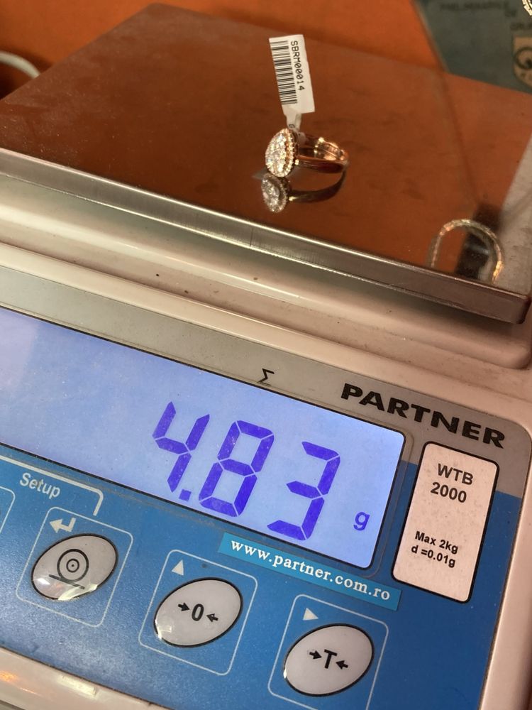 Inel aur roz 18kt.cu diamante 0.81ct