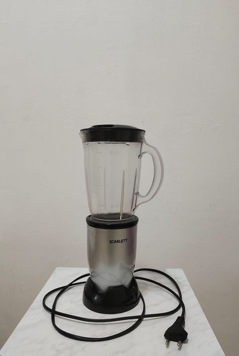 Блендер на запчасти - 2000тг