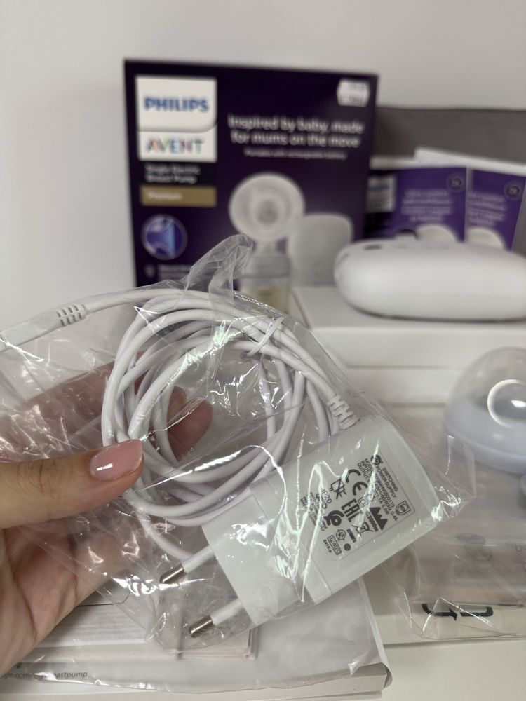 Philips avent електрическа помпа premium модел + подарък
