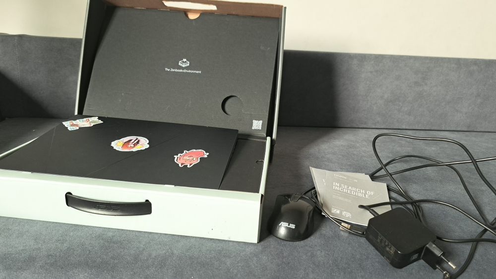 Ноутбук Zenbook 14  oled