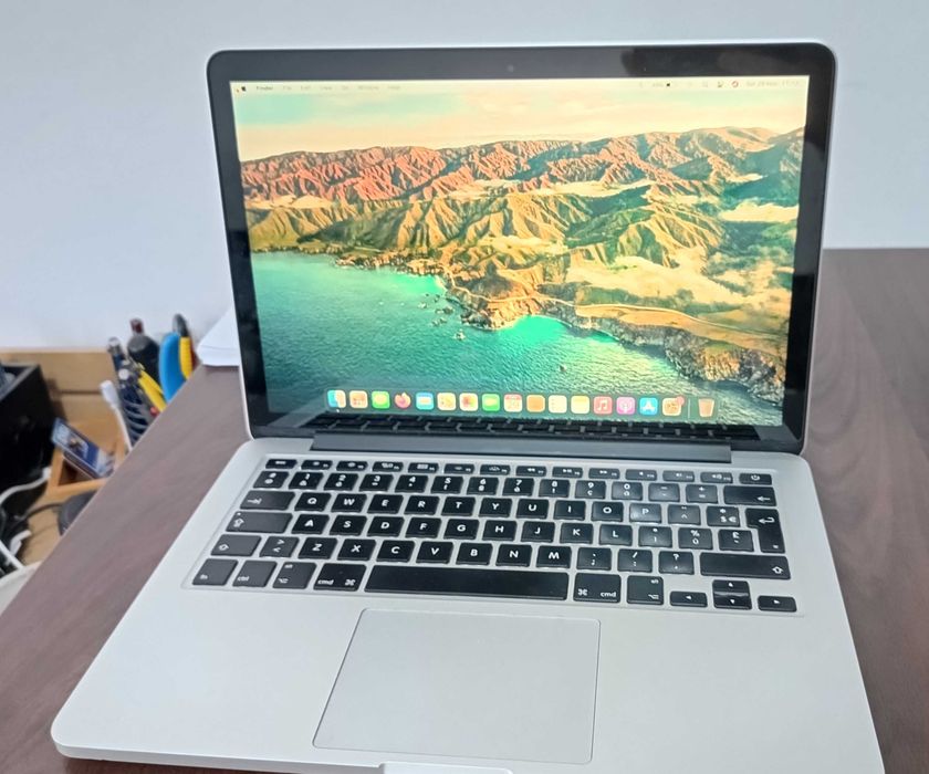 Macbook Pro 13" in stare excelentă! SSD 256 + 8GB ram