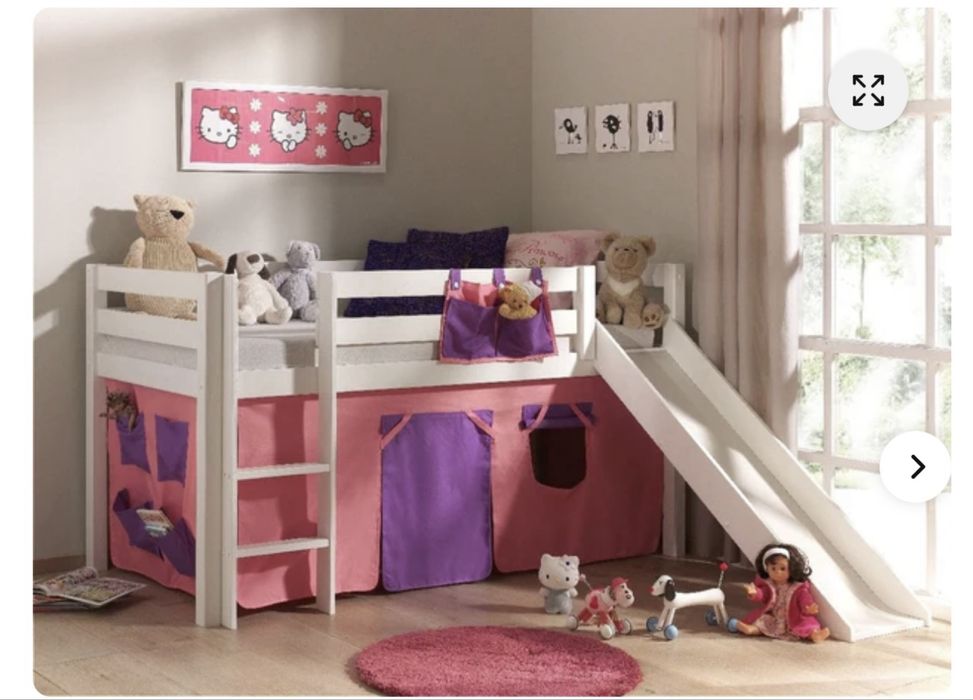 Vând pat supraetajat pentru copii cu tobogan și loc de joacă