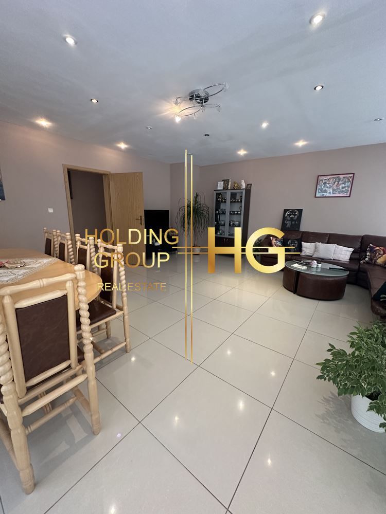 Продава се Къща в Генерал Тошево - 155 кв.м за 968 €/кв.м - Снимка #2
