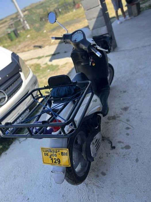 Vând scuter Piaggio Liberty