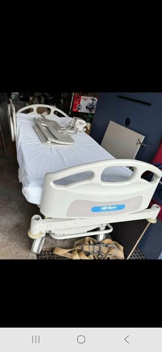 Vând pat electric Hill Rom