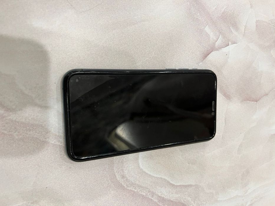 Iphone 11 pro обменяю