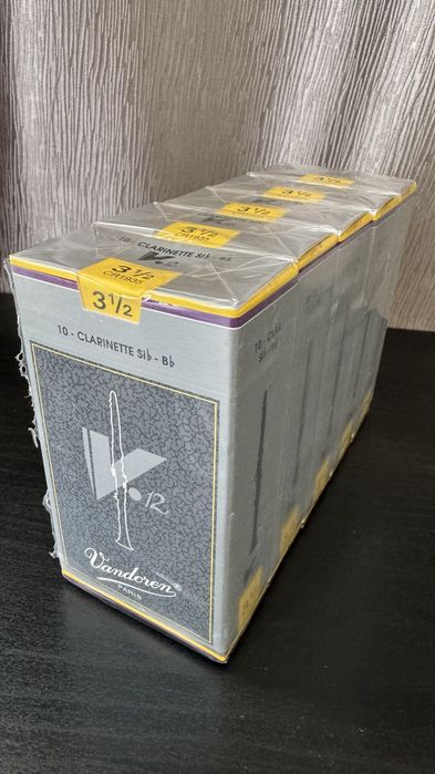 Ancii Vandoren Clarinet Sib/La V12 tarie 3.5 - 5 cutii