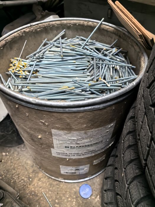 Шпилки м6 150мм дължина нови