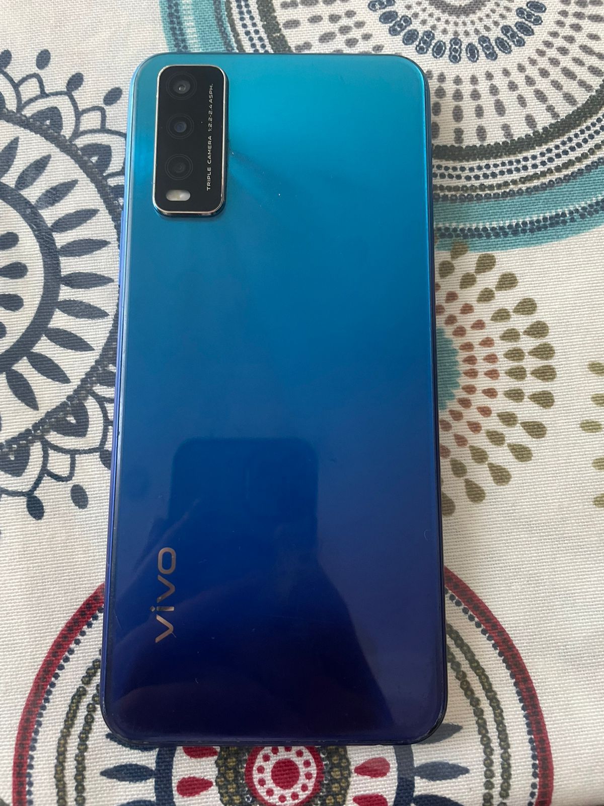 Модель: V2027 (vivo)
