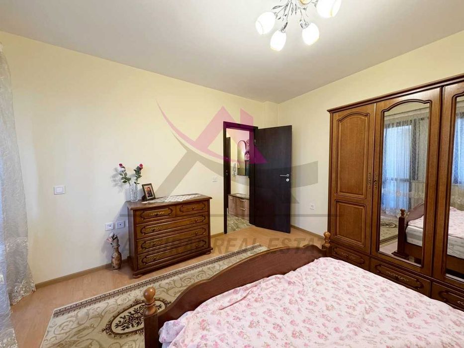 Дава се под наем Двустаен апартамент в Варна, Конфуто - 75 кв.м за 450 € - Снимка #2