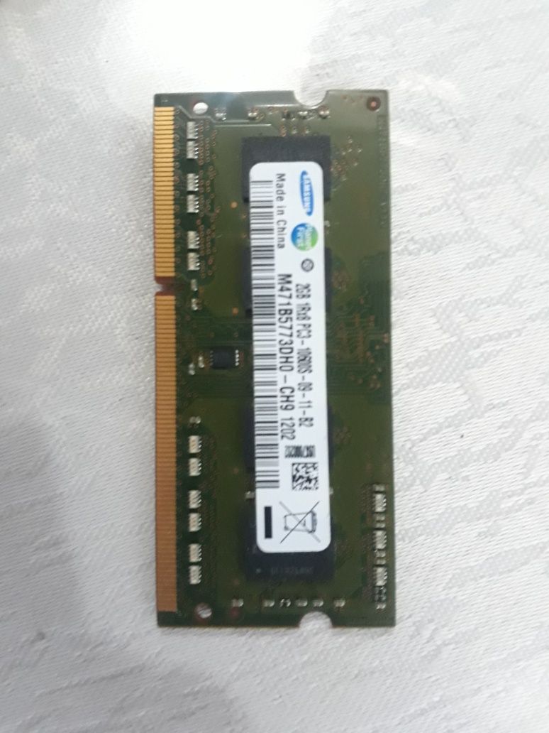Жёсткий диск от Макбука Оперативная память Озу SDD Card 2 GB HDD 500GB