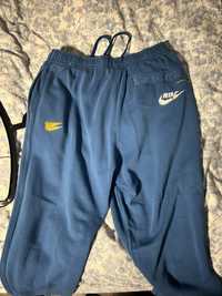 Pantaloni nike air