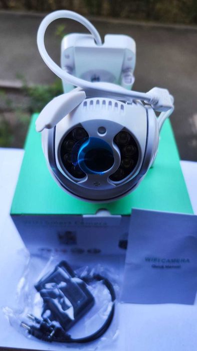 Oferta Camera Video Rotativa de Exterior Ip WIFI Weike A8 ICSEE 3/5/8M