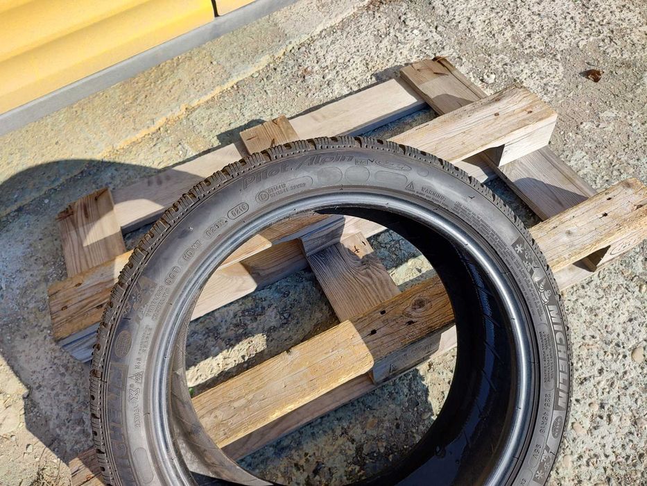 225/45/18 МИшелин Пилот Алпин 2019г 4,5мм Рън Флат Проверена единичка