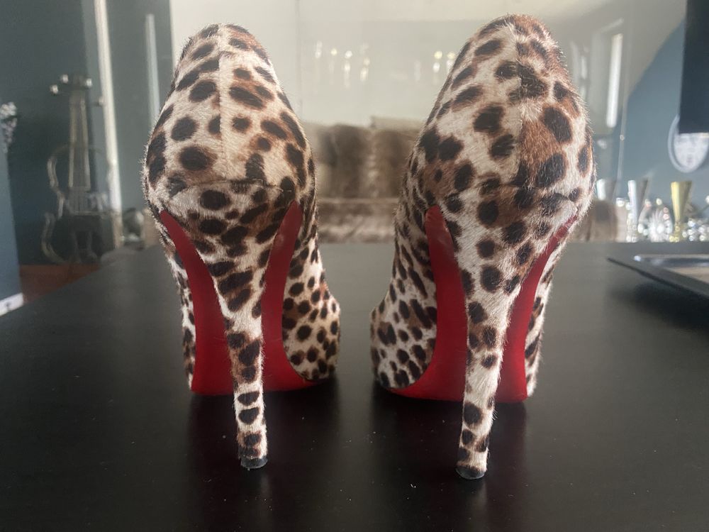 Обувки от естествена кожа с косъм Christian Louboutin