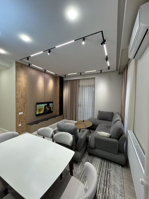 Сдаю квартиу Ж/К  Мирабад АВЕНЮ. 2,3,11. 55 кв.