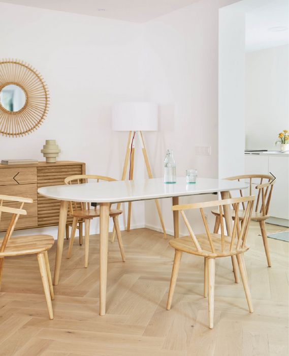 Vand 2 scaune dining maro din lemn Trise Kave Home