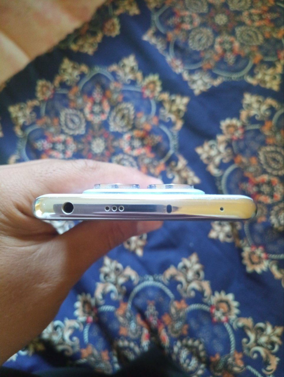 Redmi Note 14 Pro bez emeyka