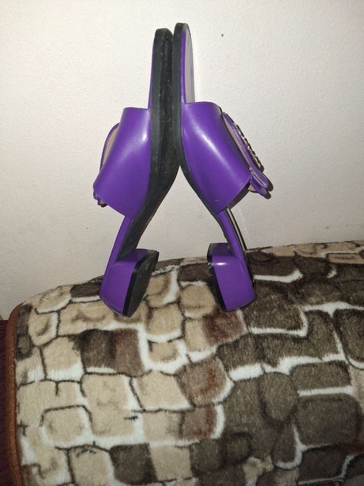 Papuci dama superbi 40