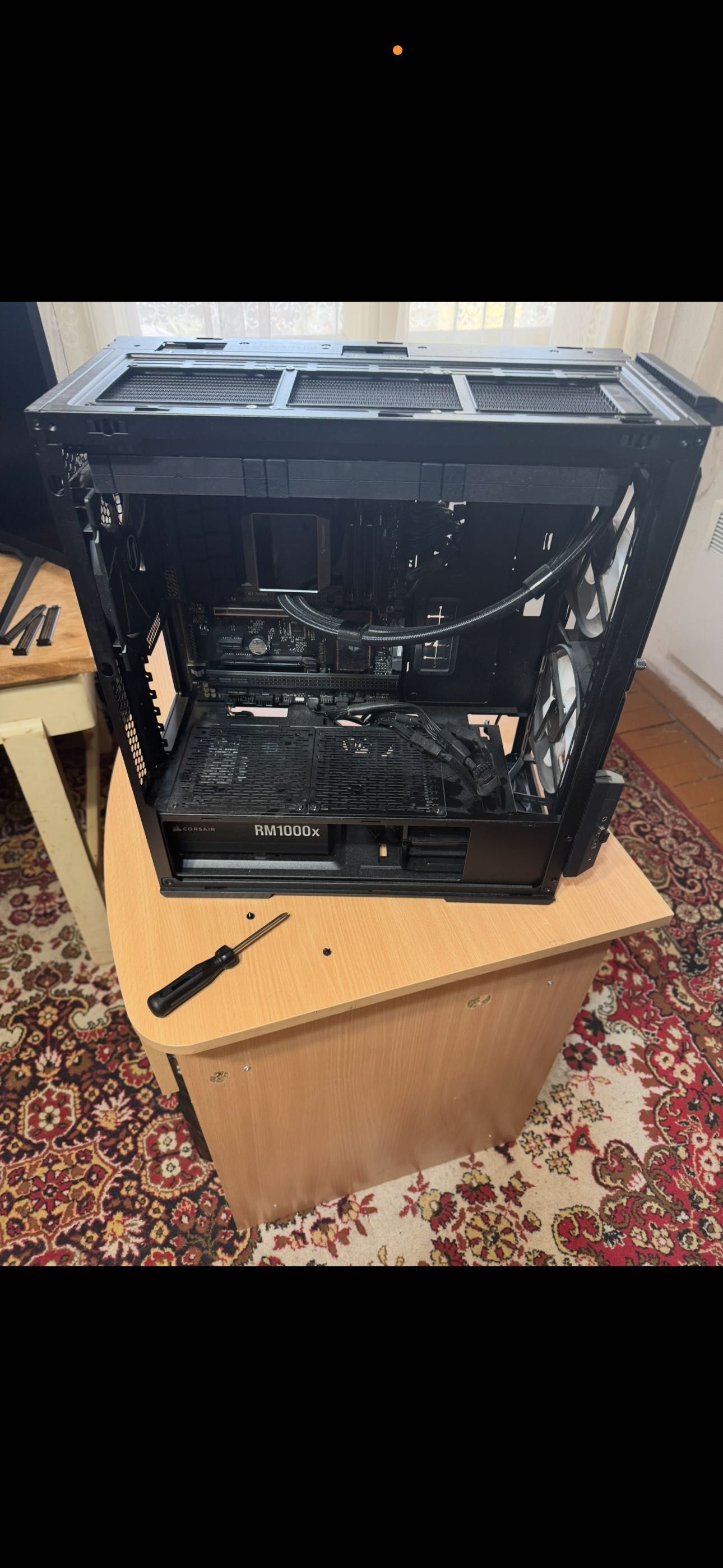 Геймърски компютър ryzen 7800x3d, rtx 4080 super