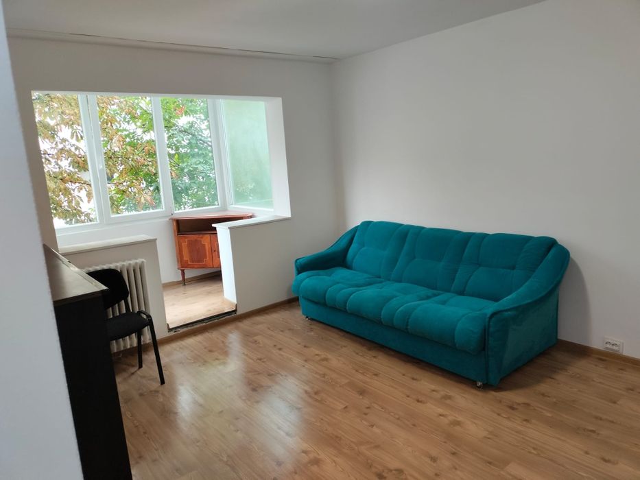 Închiriez apartament 3 camere G . Enescu