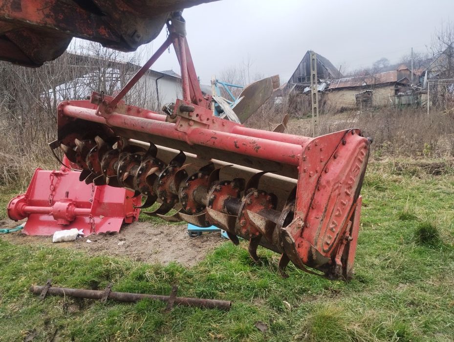 Freza de pământ meritano