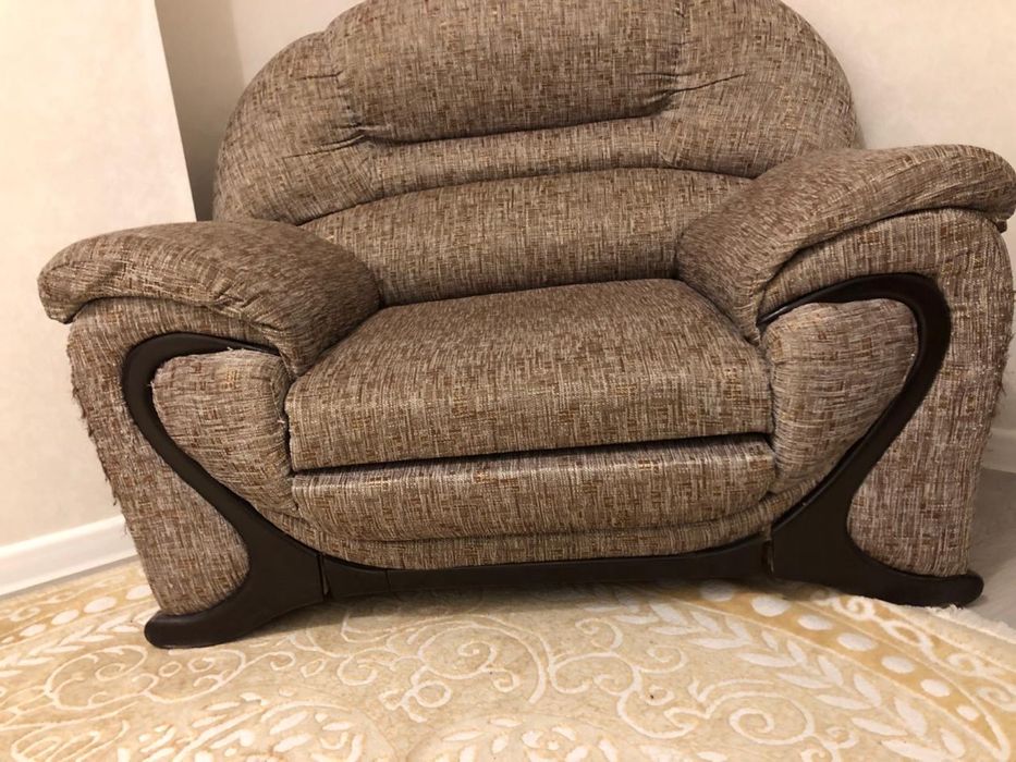 Продам кресло.