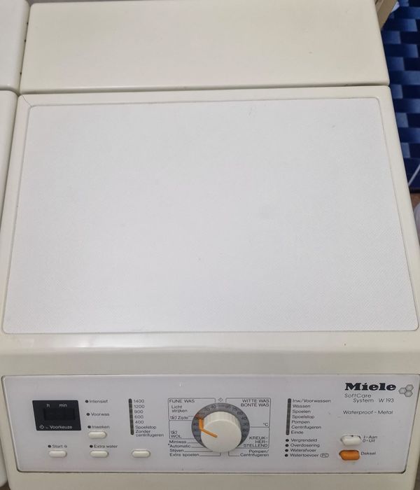 Masina de spalat automata Miele si Beko