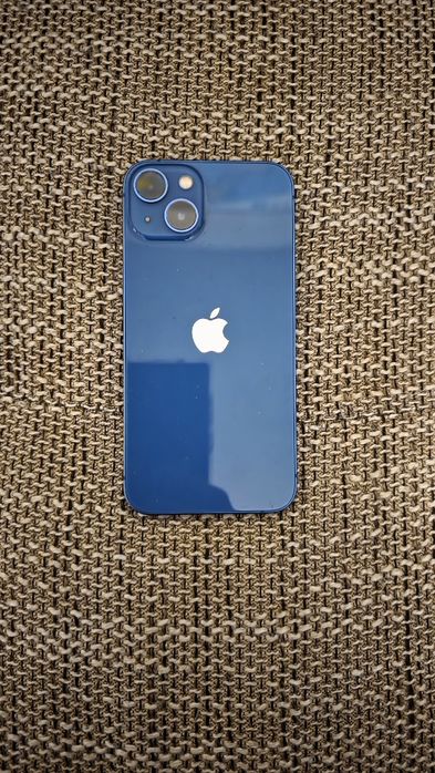 Продавам IPhone 13 128gb