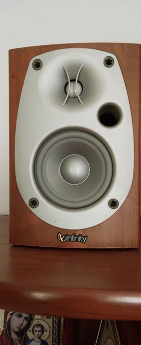 Linie audio Technics+ Receiver Pioneer 917 VK + boxe Infinity Beta