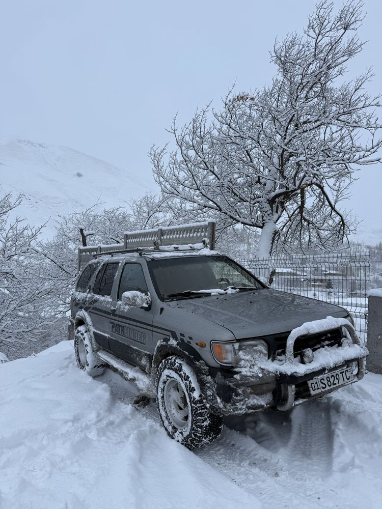 NISSAN  Pathfinder