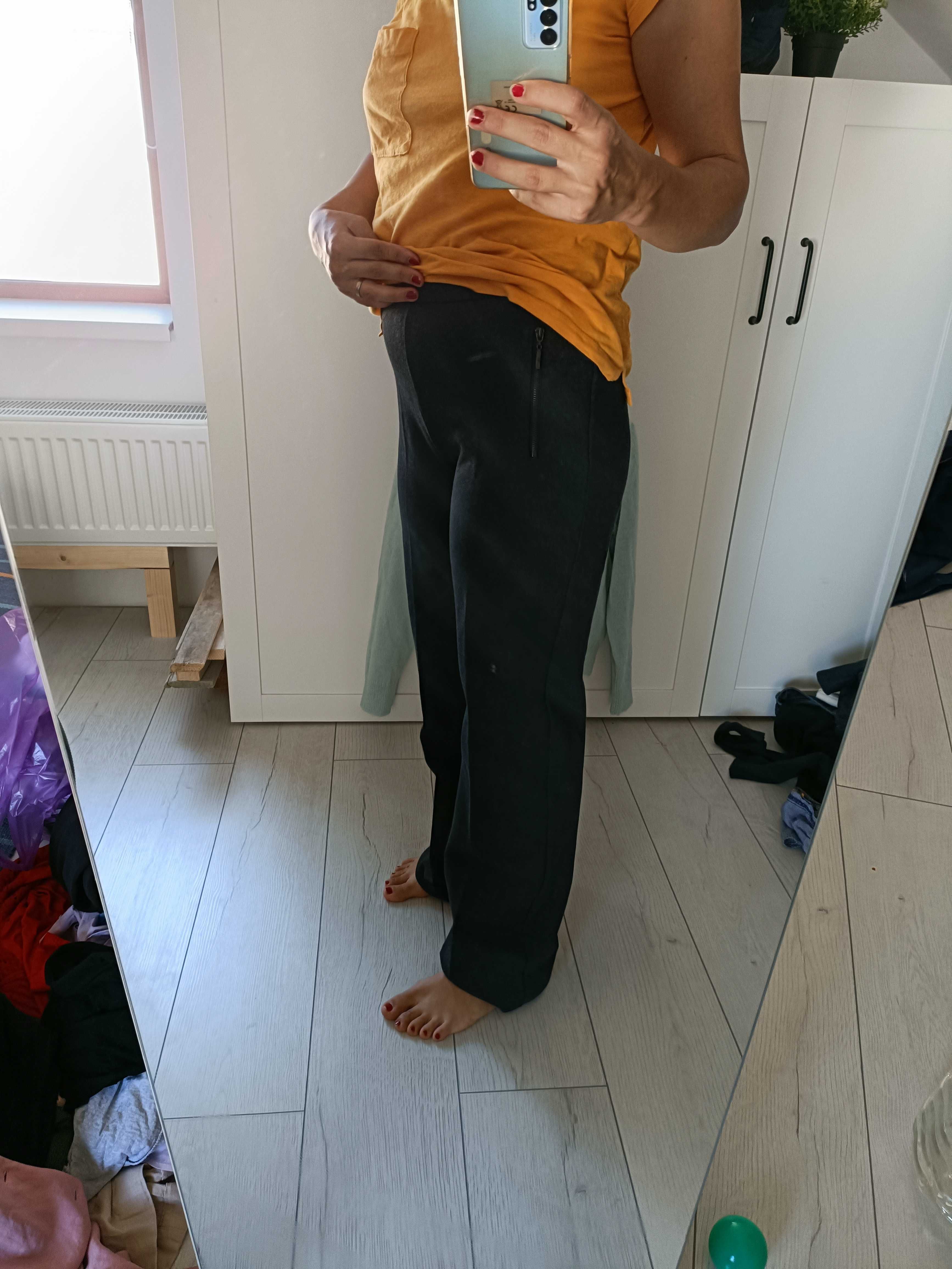 Pantaloni evazati trousers