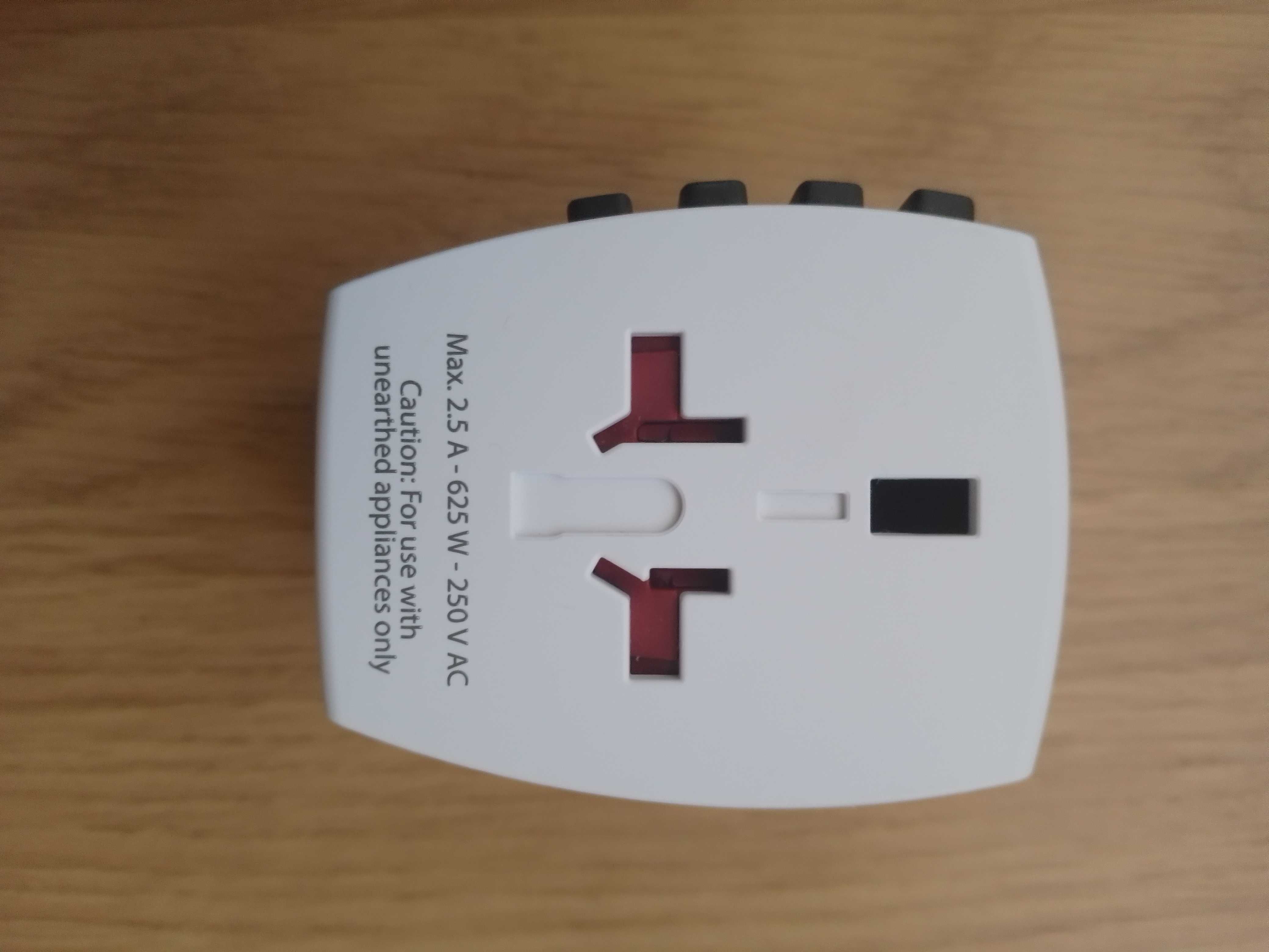Adaptor Skross MUV USB