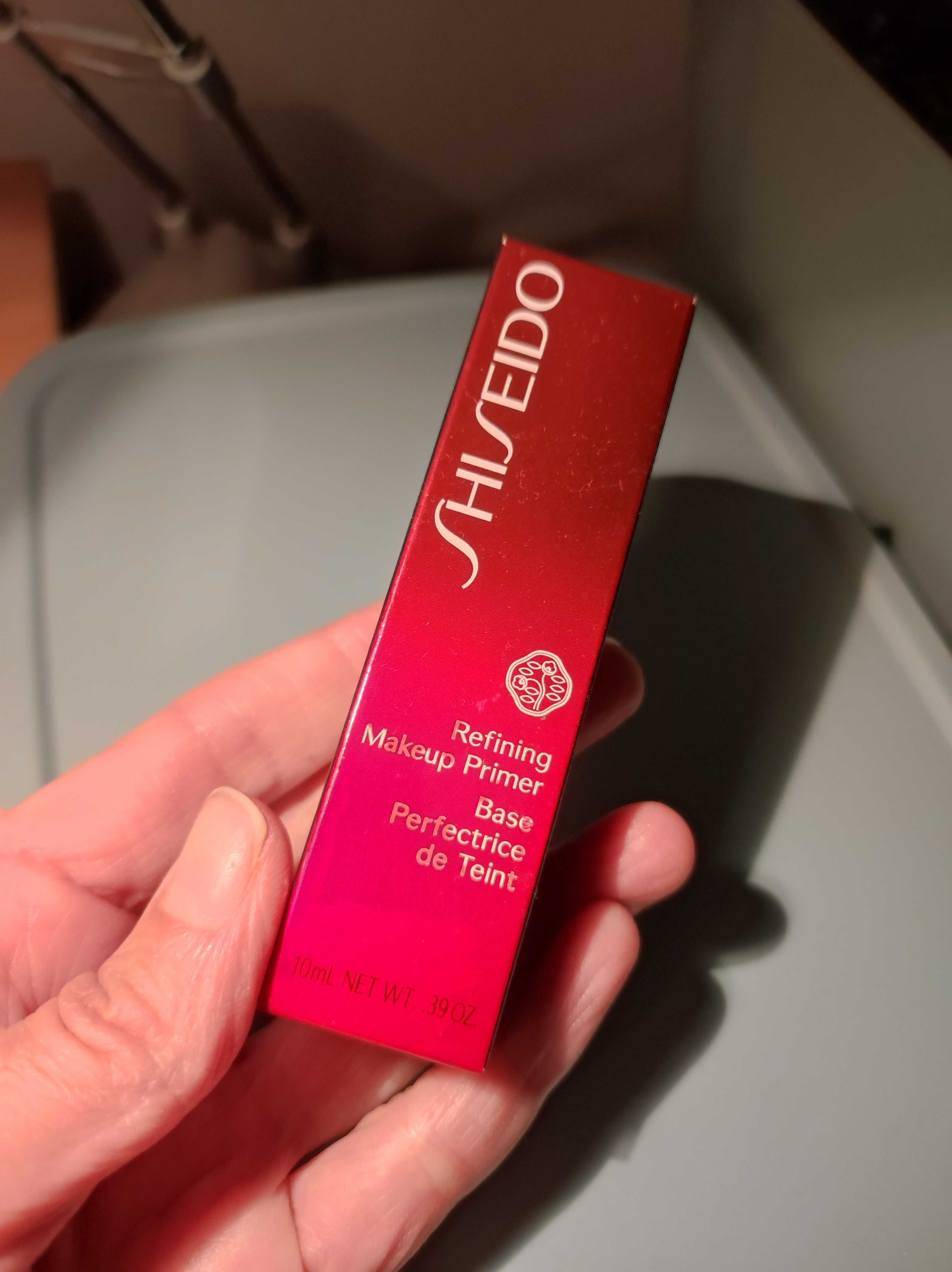 Shiseido Руж, база и Фон дьо тени