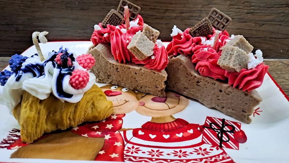 Ръчно изработени свещи от чист восък