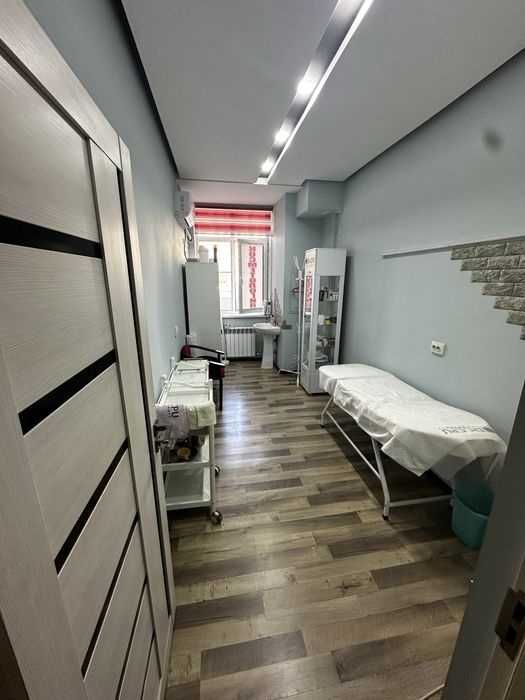 Сдам 78 м² Салон Красоты в Аренду. Паркентский. мост Тапоич. 1-Линия