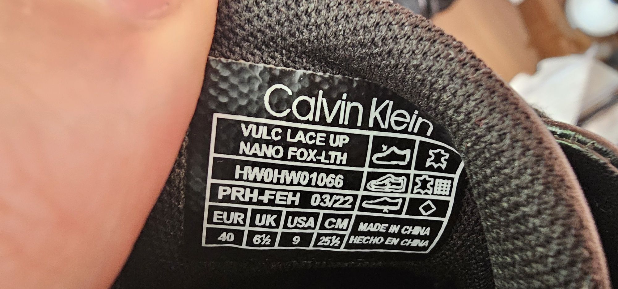 Кецове Calvin Klein