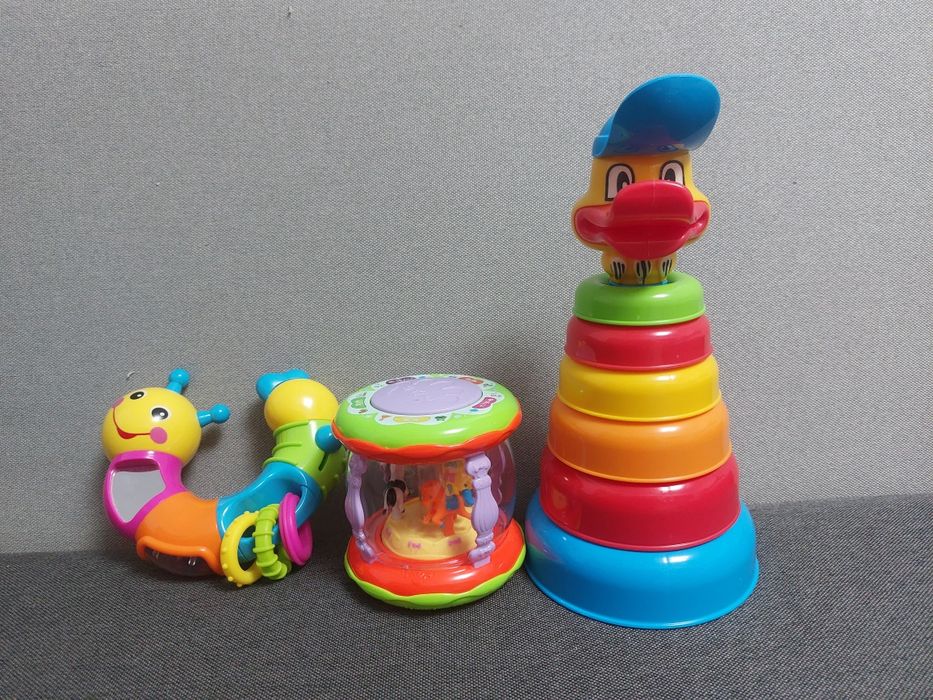 Lot jucarii pentru bebe