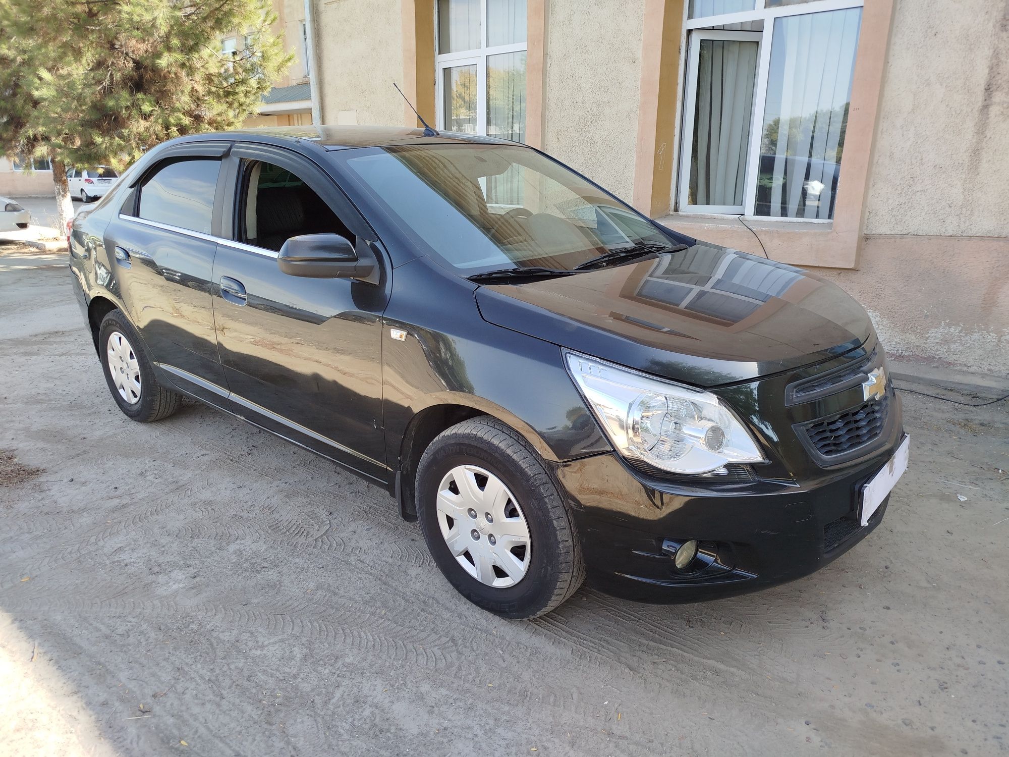 Cobalt MT sotiladi qora