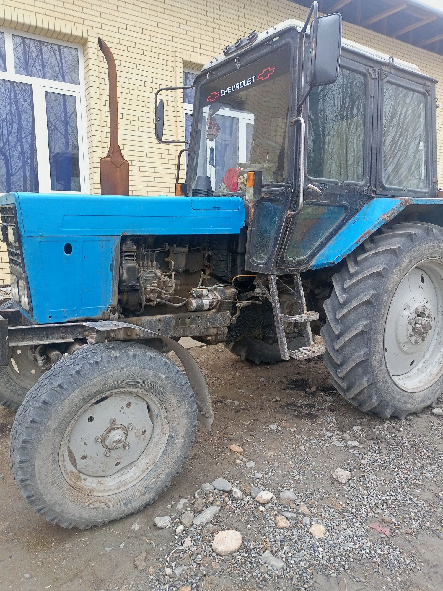 Traktor MTZ 80.1 sotiladi