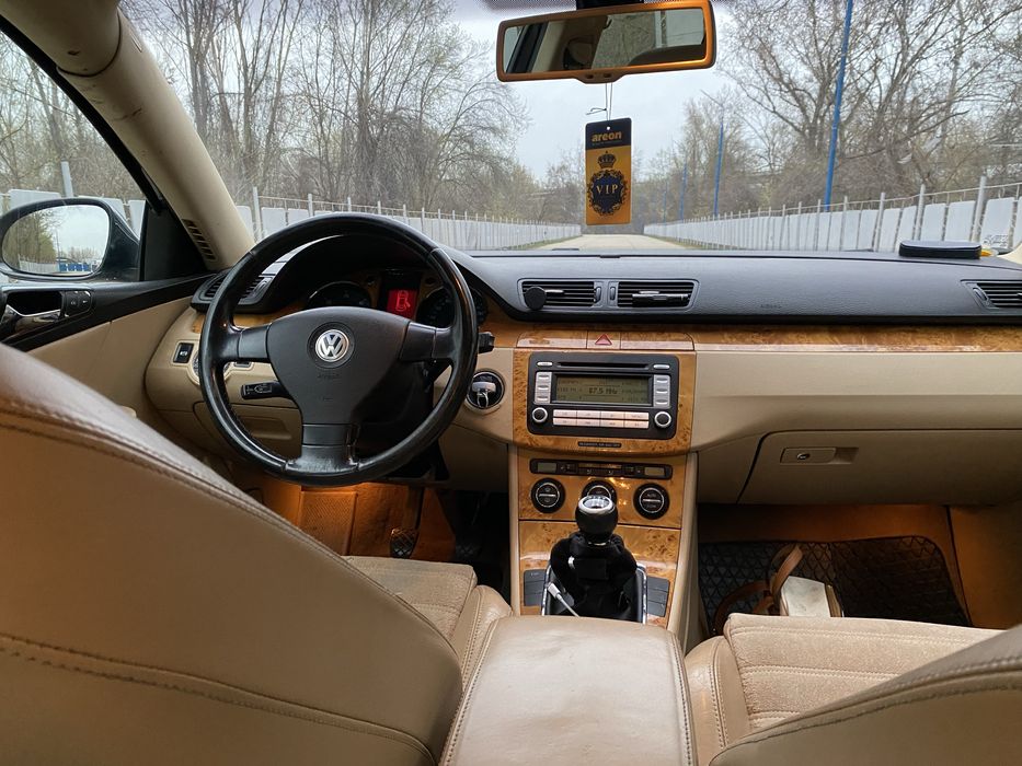 VW Passat B6 2.0 TDI