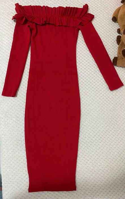 Прилепнала рокля