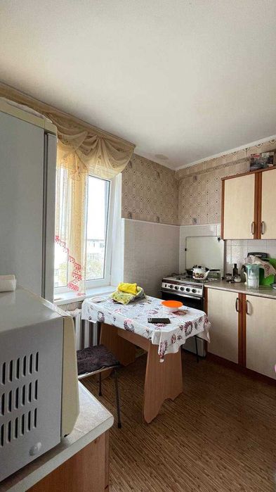 Продам 3к.кв на Детские Товары