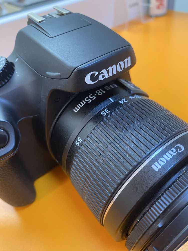 Canon DSLR EOS 4000D - Nou