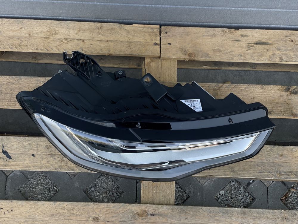Десен фар AUDI A6 C7 FULL LED 4G0941774C