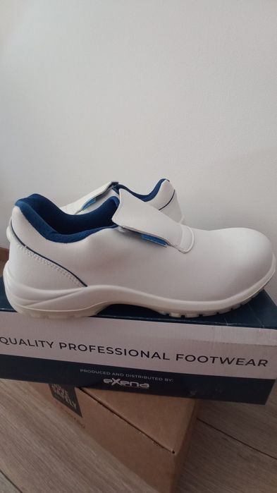 Pantofi protecție albi mar 41 și 37