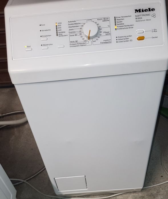 Пералня Miele Softronik с горно зареждане пчелна